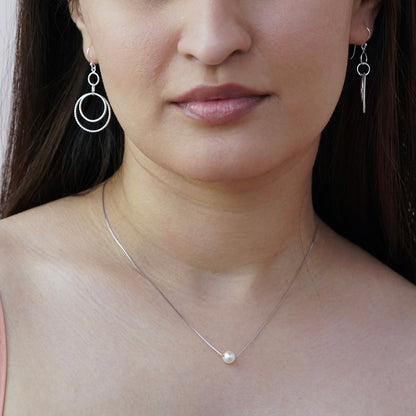 Single Pearl Necklace