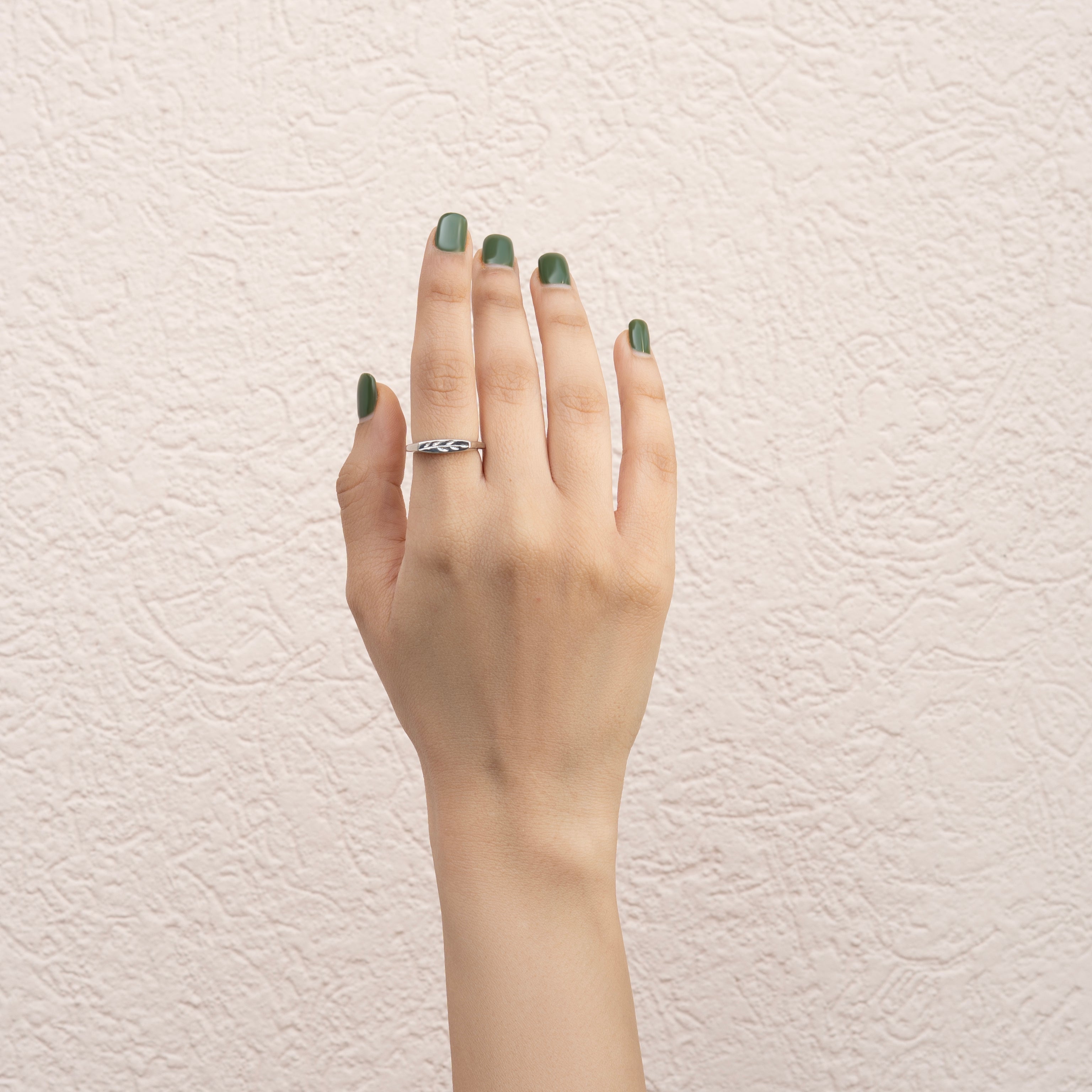 Leaf Engraved Adjustable Ring